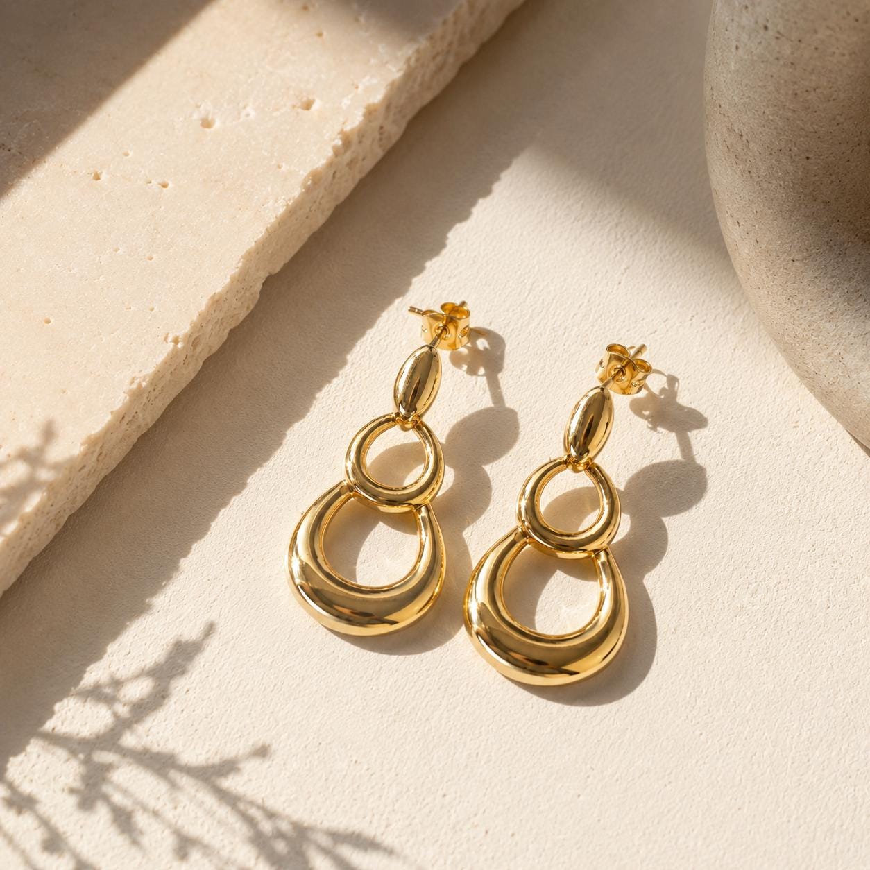 Teardrop Door Knocker Earrings detail