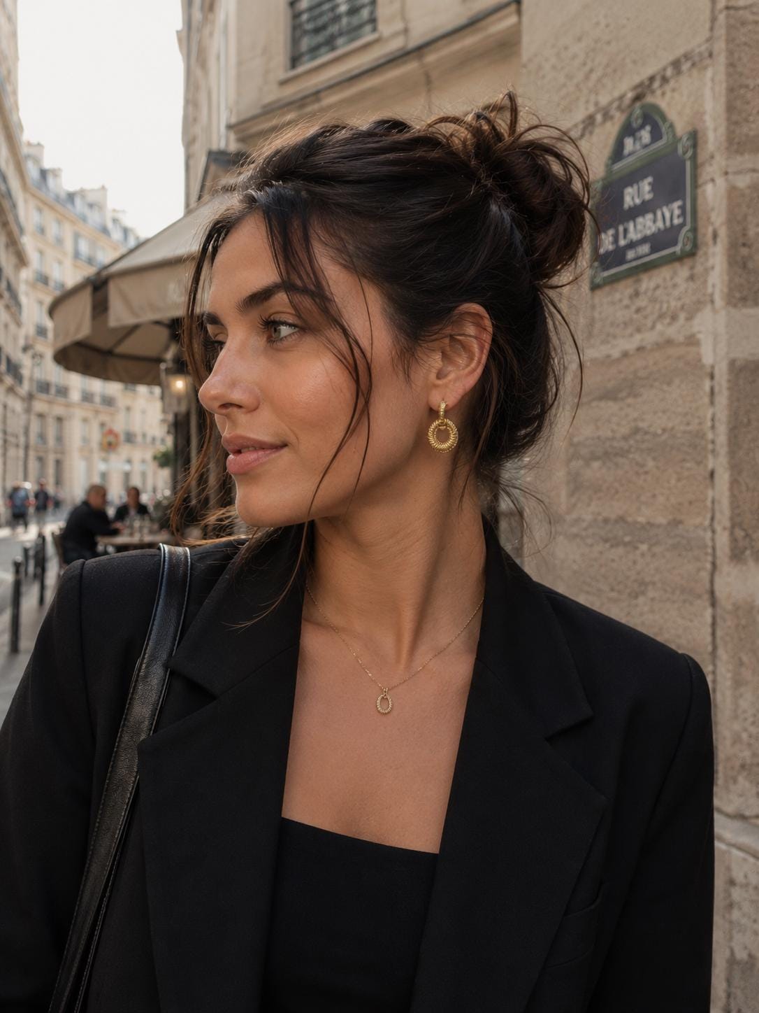 Ribbed Circle Drop Earrings styling