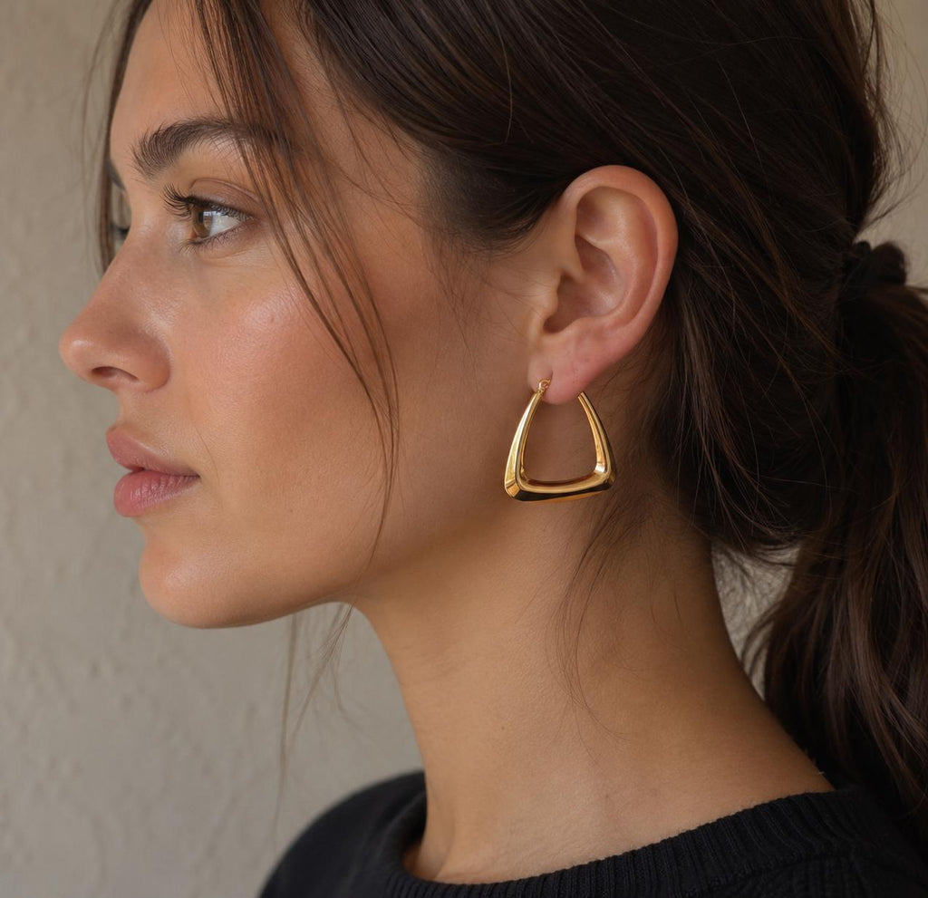 Triangle Chunky Hoop Earrings detail